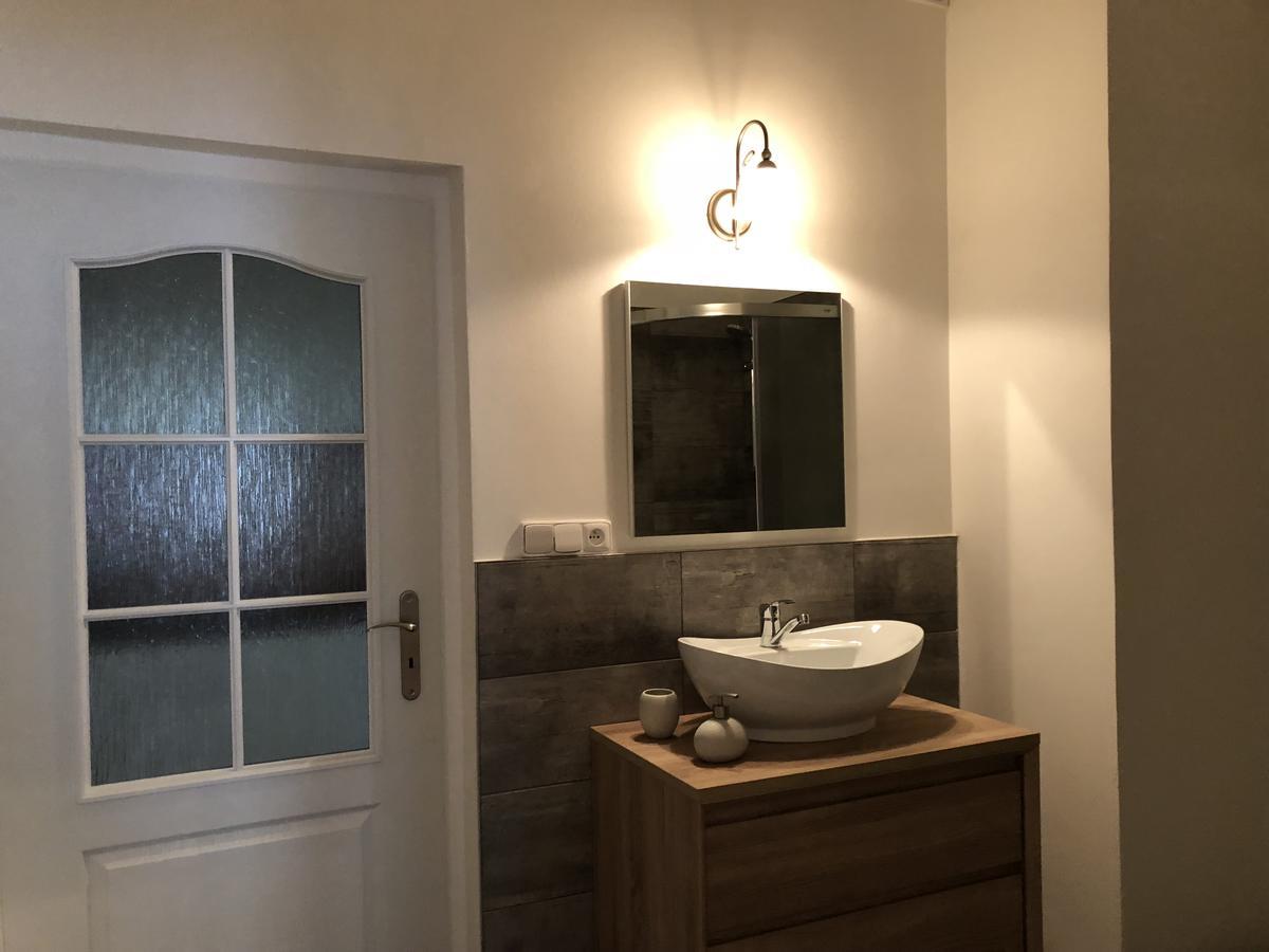 Apartmány Galeta Karlovy Vary Esterno foto