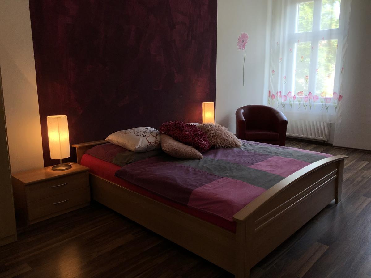 Apartmány Galeta Karlovy Vary Esterno foto