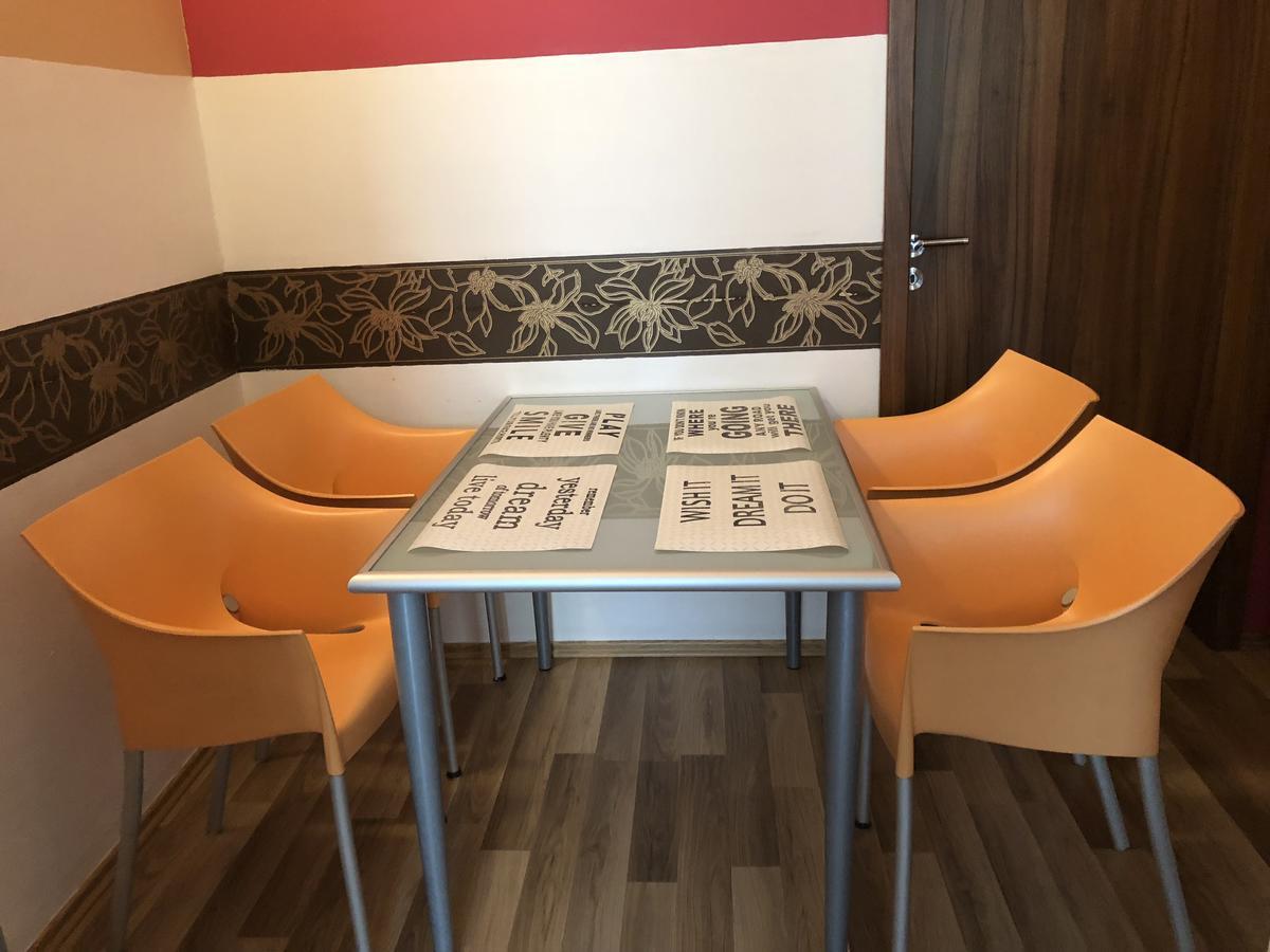 Apartmány Galeta Karlovy Vary Esterno foto